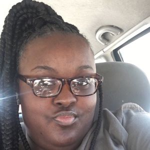 Meet your Posher, Shanika